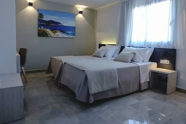 Deluxe Büyük Yataklı Tek Kişilik Oda