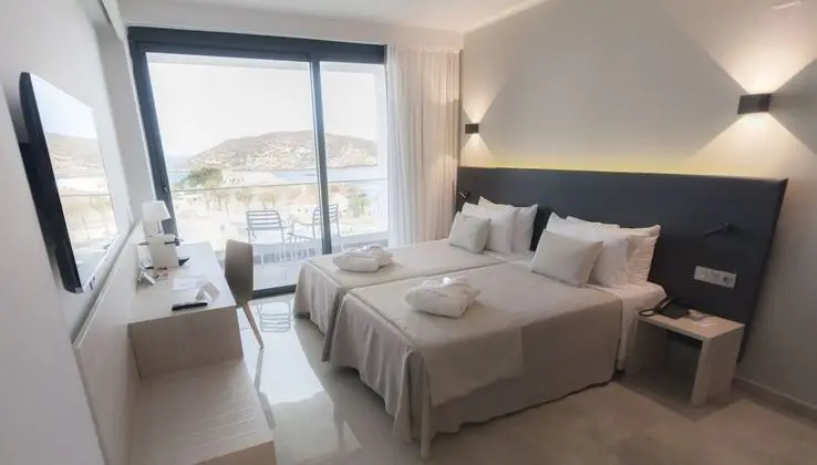 Deluxe Büyük Yataklı Tek Kişilik Oda