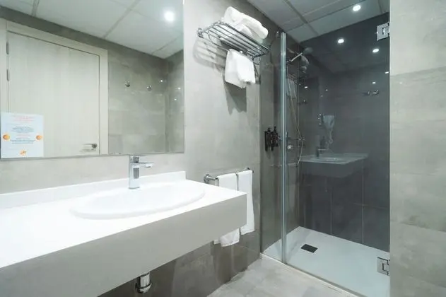 Deluxe Büyük Yataklı Tek Kişilik Oda