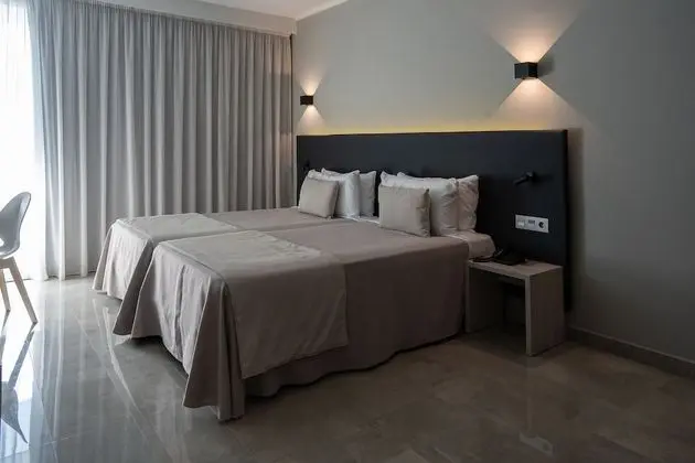 Deluxe Tek Büyük Yataklı Oda, Deniz Manzaralı (The Level)