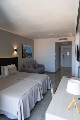 Deluxe Tek Büyük Yataklı Oda, Deniz Manzaralı (The Level)