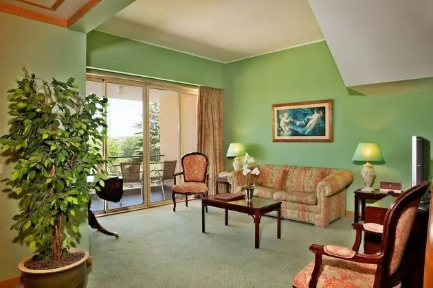 Süit, Balkon (Duplex)