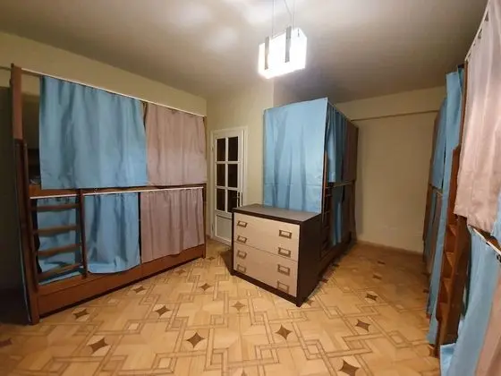 Ortak Ranzalı Oda, Sadece erkekler için, Ortak Banyo (10 Beds)