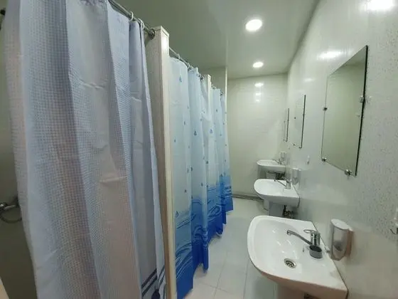 Ortak Ranzalı Oda, Sadece erkekler için, Ortak Banyo (10 Beds)