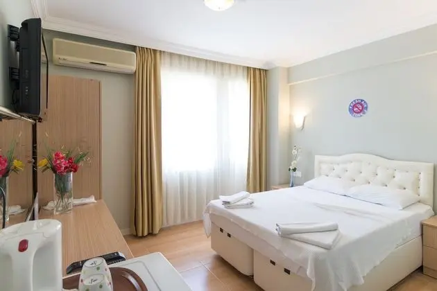 Standard Tek Büyük Yataklı Oda