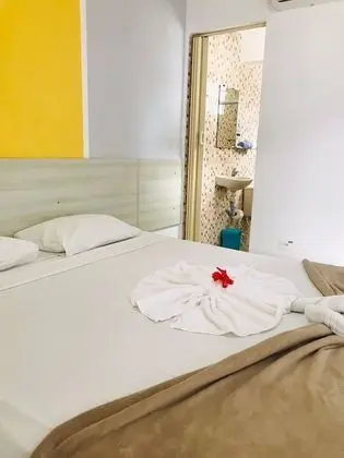 Basic Tek Büyük Yataklı Oda