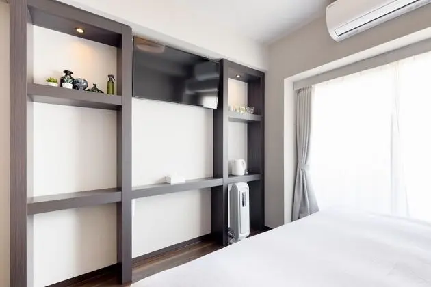 Tek Büyük Yataklı Oda (No Housekeeping Service)