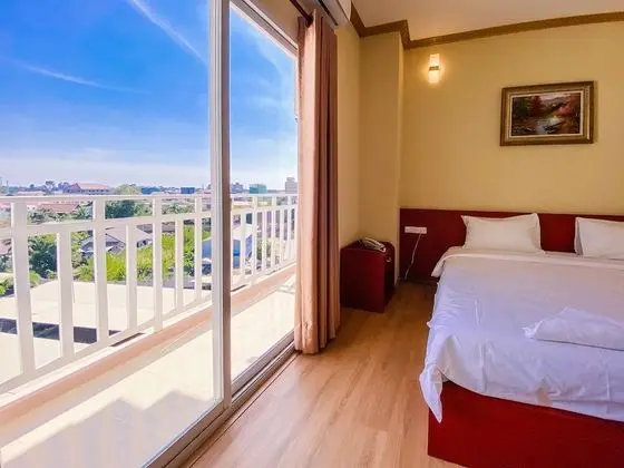 King Double with Balcony