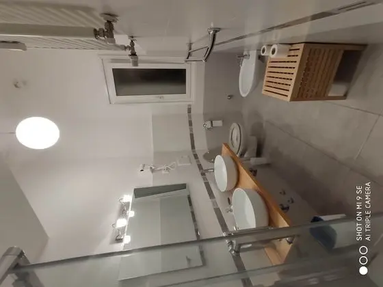 Family Oda, Özel Banyo (External)