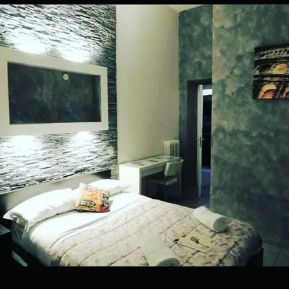 Tek Büyük Yataklı Oda