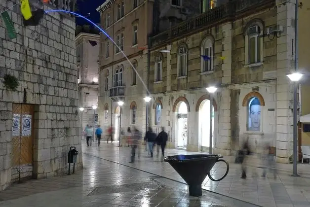 Apart Daire, 2 Yatak Odası, Şömine