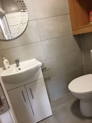 Deluxe Tek Büyük Yataklı Oda (Room 3)