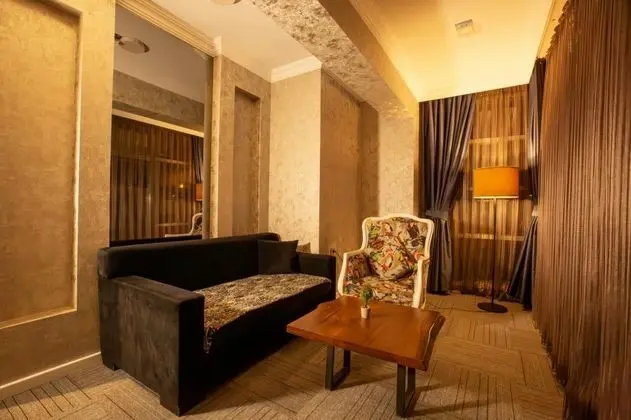 Suite, Şehir Manzaralı