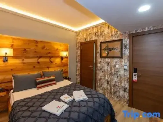 Süper altı kişilik oda