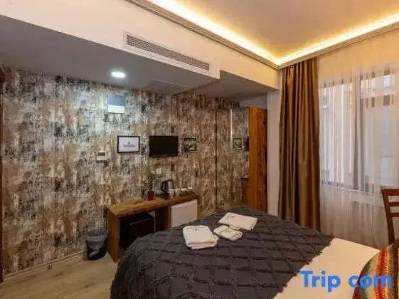 Süper altı kişilik oda