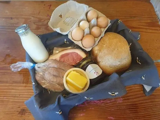 Family Kulübe, Özel Banyo (Double Decker Bus)