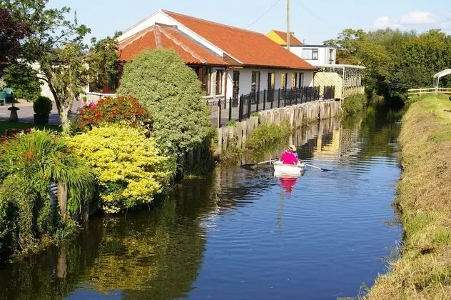 Comfort Üç Kişilik Oda, Engellilere Uygun (Riverside)