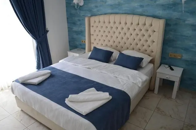 Çift Kişilik, Bahçe Manzaralı, Balkonlu