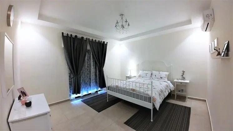 Apart Daire, 3 Yatak Odası (Double Key by HR 2)