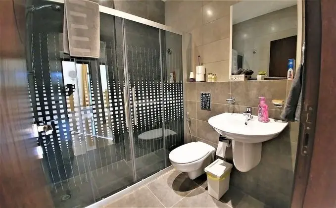 Apart Daire, 3 Yatak Odası (Double Key by HR 2)