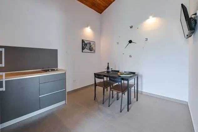 Apart Daire, 2 Yatak Odası, Balkon