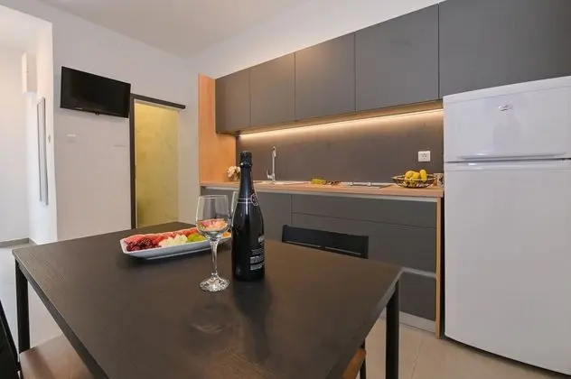 Apart Daire, 2 Yatak Odası, Balkon