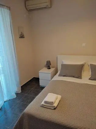 Basic Oda, 2 Yatak Odası, Avlu Manzaralı