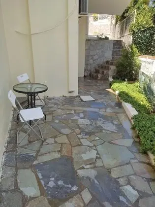 Basic Oda, 2 Yatak Odası, Avlu Manzaralı