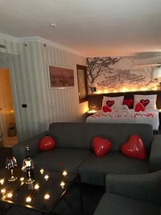 Junior Suite Custom Oda