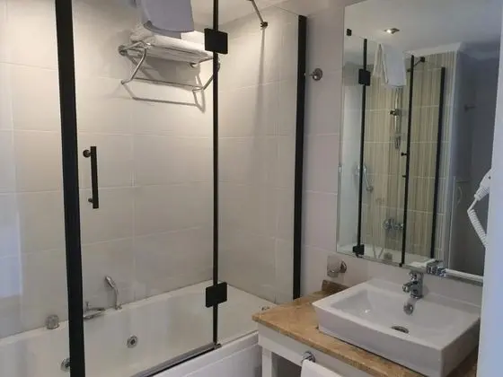Junior Suite Custom Oda