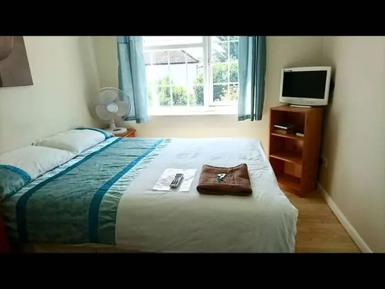 Ortak Ranzalı Oda, 1 Yatak Odası