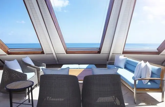 66 Penthouse, Ocean View