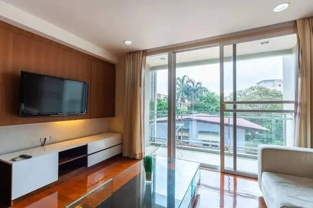One Bedroom Apartment