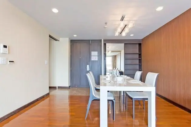 One Bedroom Apartment