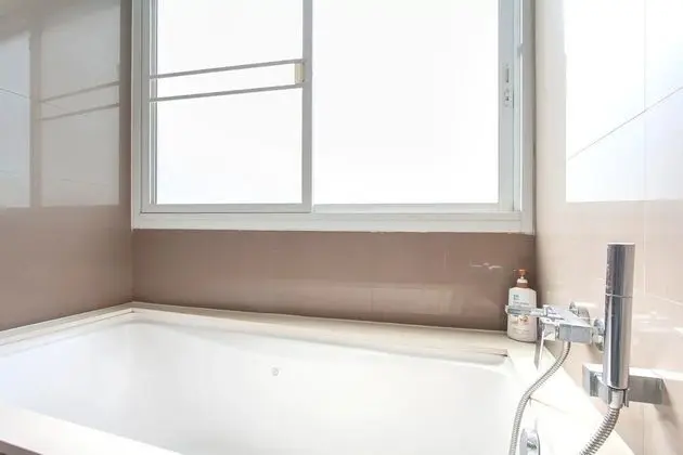 One Bedroom Apartment