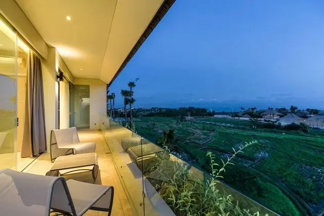 Çatı Katı Süiti (Penthouse) (Double View Penthouse)