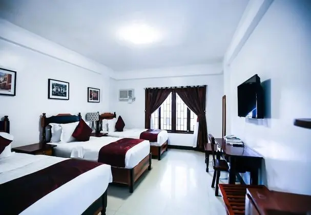 Üç Kişilik Oda (Forest Bldg. - Triple Beds)