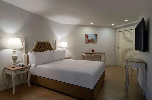 King Junior Suite