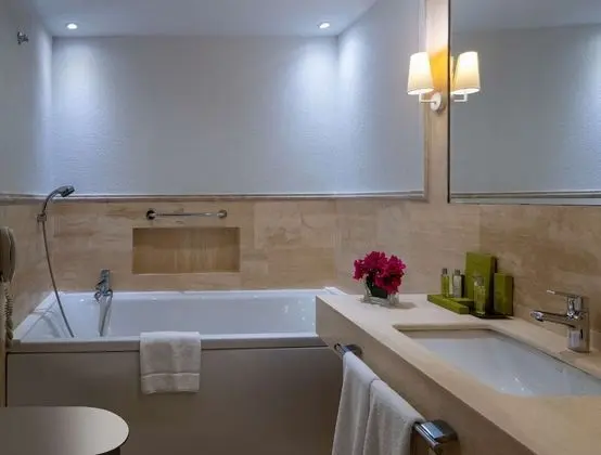 King Junior Suite