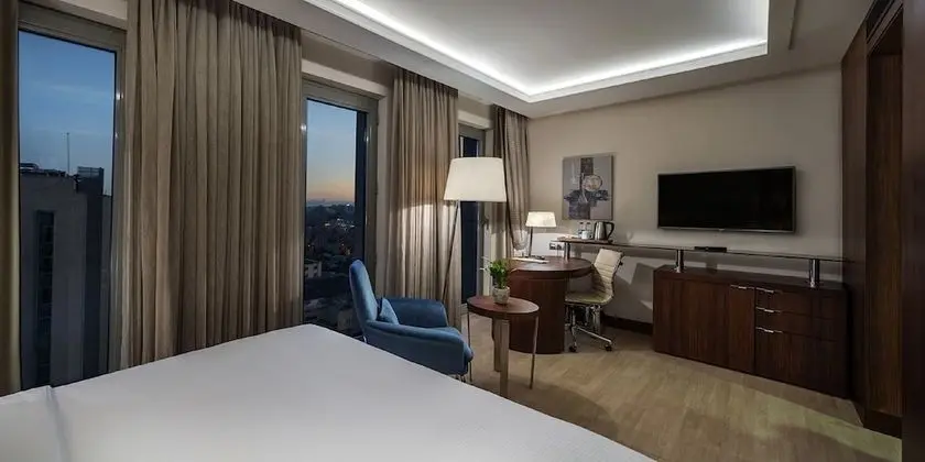 Oda, 1 Çift Kişilik Yatak, Sigara İçilmez