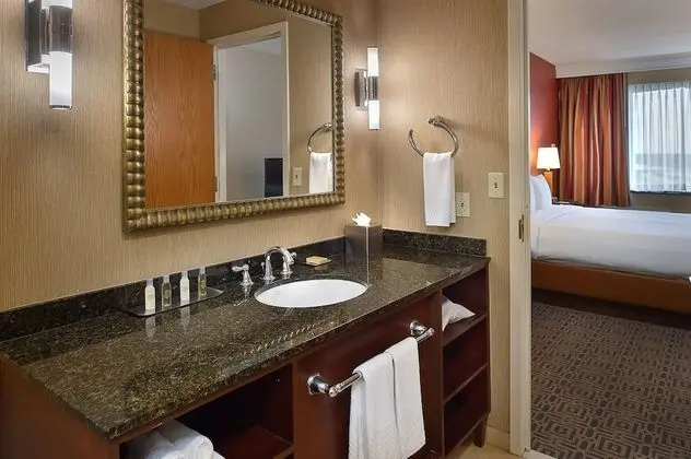 Oda, 1 En Büyük (King) Boy Yatak ve Çekyat, Sigara İçilmez