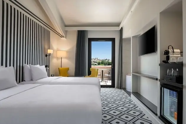 Deluxe İki Ayrı Yataklı Oda, 2 Tek Kişilik Yatak, Teras, Şehir Manzaralı