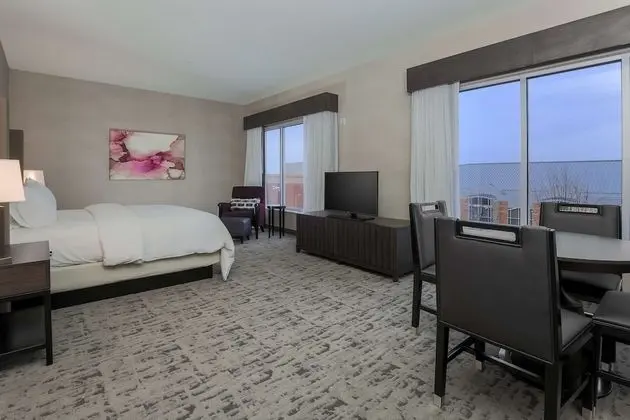 Süit, 1 En Büyük (King) Boy Yatak, Engellilere Uygun (Hearing)