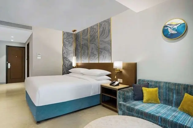 King Guest Room Lagoon View