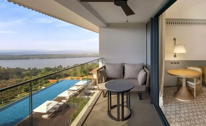King, Deluxe Oda, Balkon, Nehir Manzaralı