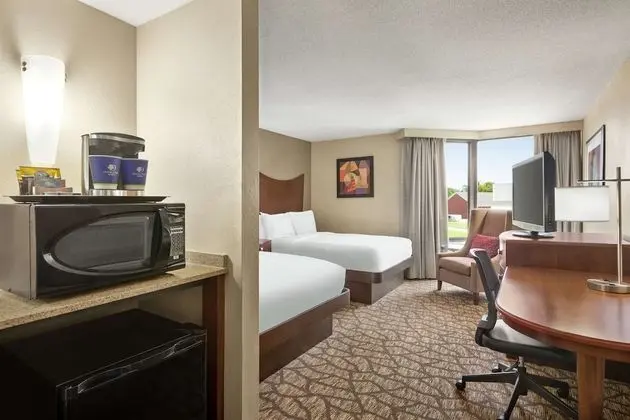 Oda, 2 Büyük (Queen) Boy Yatak, Sigara İçilmez