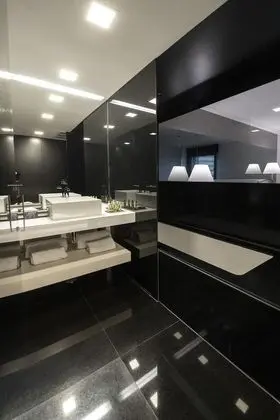Twin Guest Room