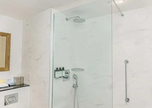 Deluxe Oda, 1 En Büyük (King) Boy Yatak (Water View)
