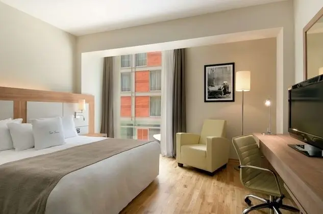 Standard Oda, 1 En Büyük (King) Boy Yatak