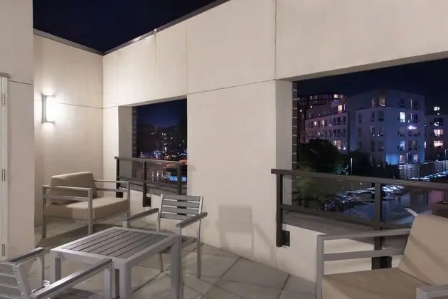 Deluxe Stüdyo Süit, 1 En Büyük (King) Boy Yatak ve Çekyat, Balkon